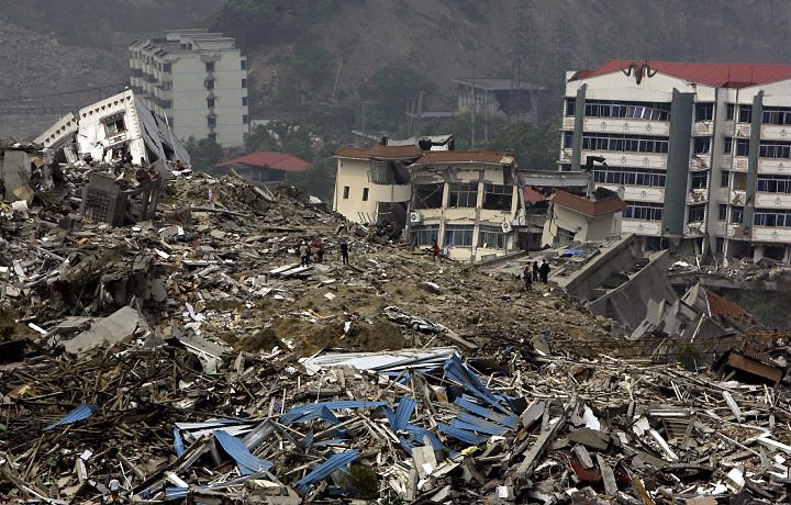sobrevivendo em um terremoto