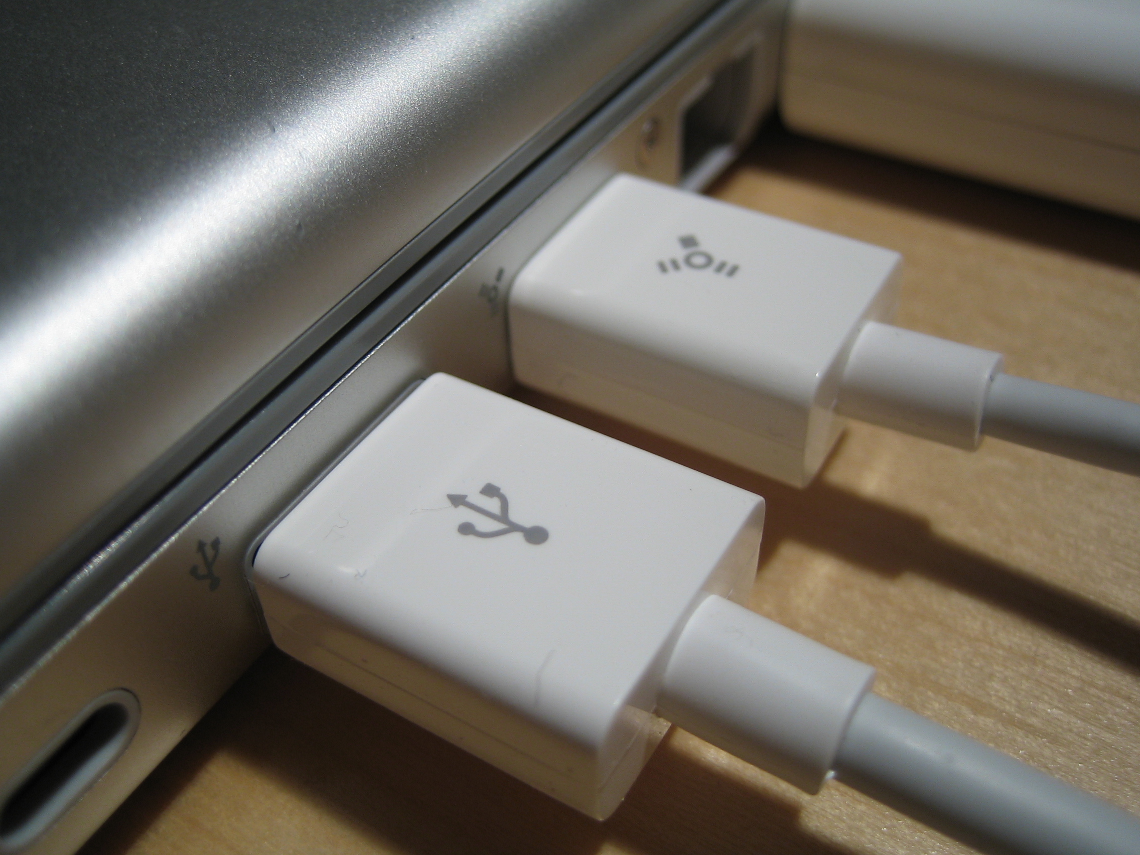 problemas com entradas USB