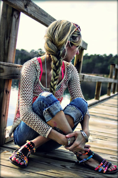 Cruzar as pernas pode causar varizes?