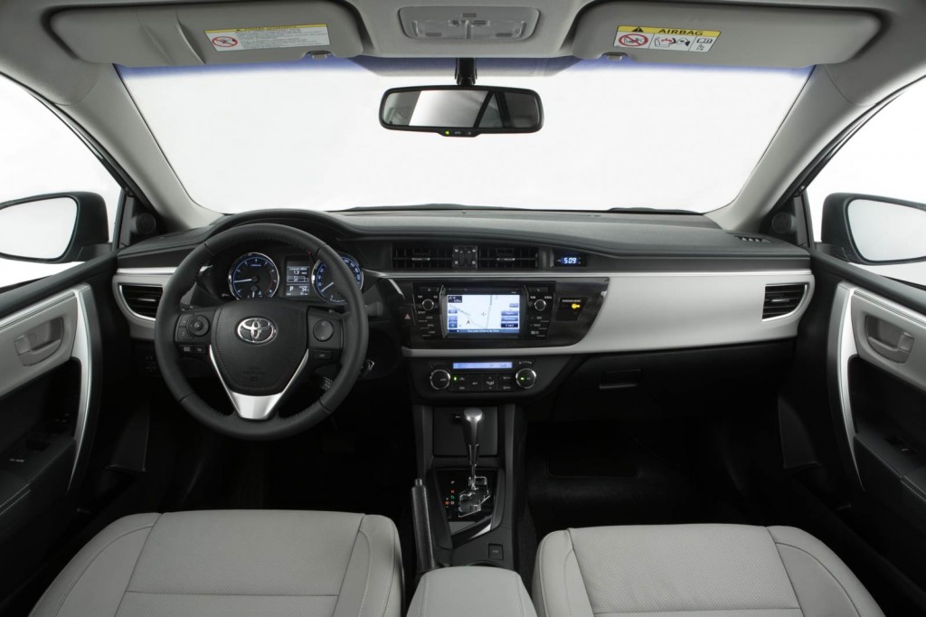 novo corolla 2015