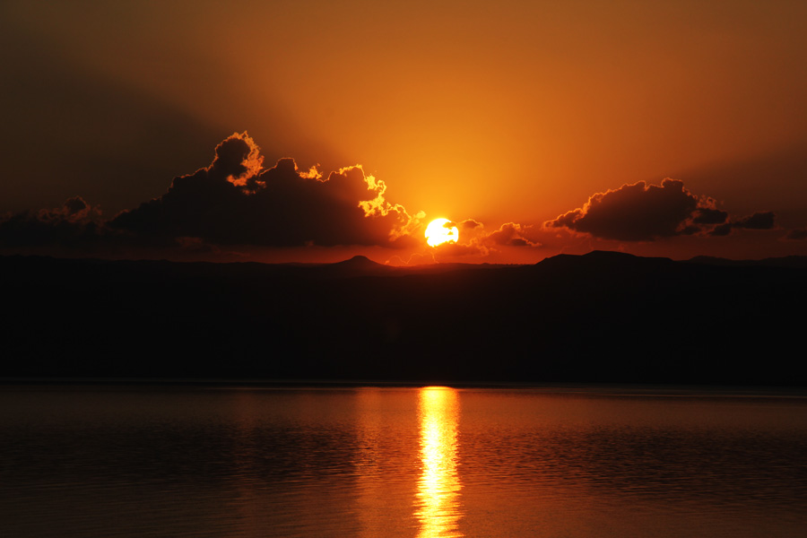 Por do sol no Mar Morto