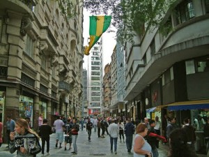 Rua do ouro na Paulista , São Paulo. Rua do ouro Paulista