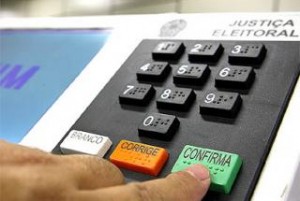 Trabalho de um Prefeito. Urna eletrônica