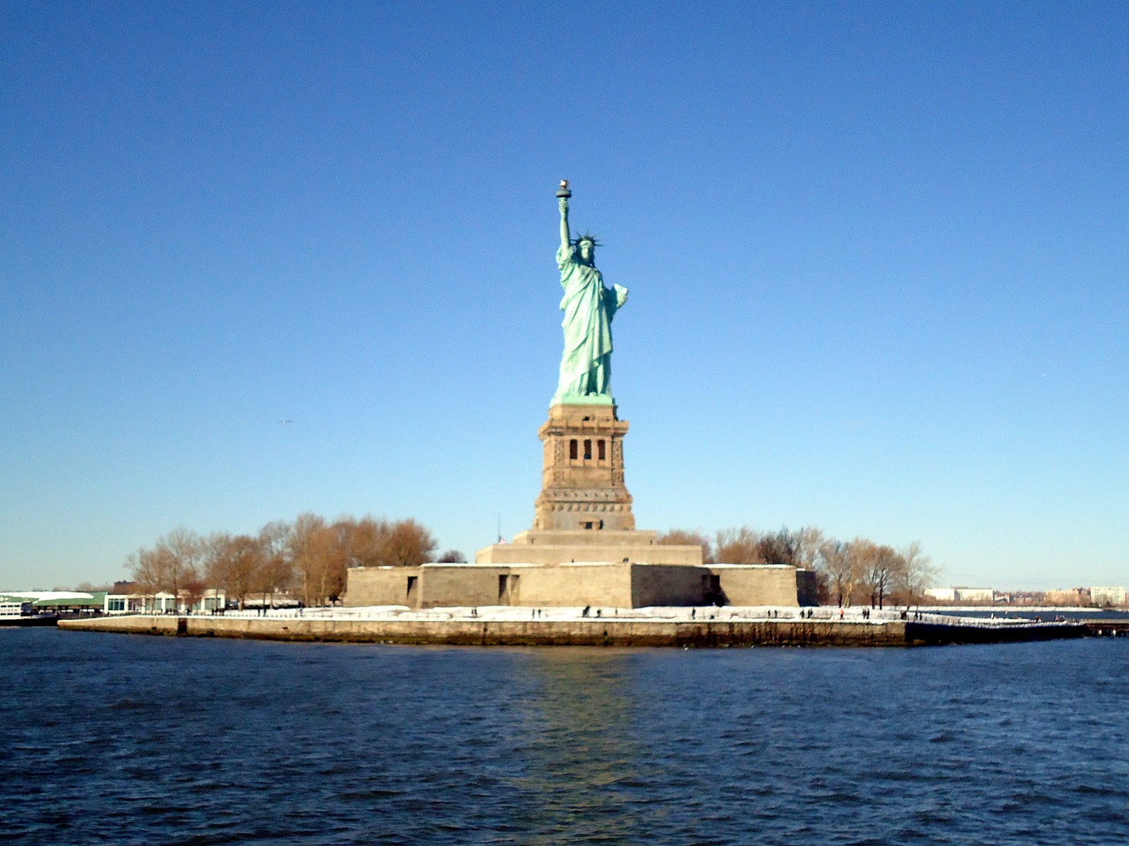 Onde Se Localiza A Estátua Da Liberdade