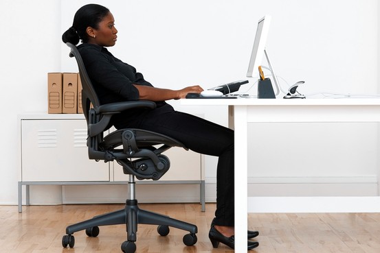 postura errada durante o trabalho